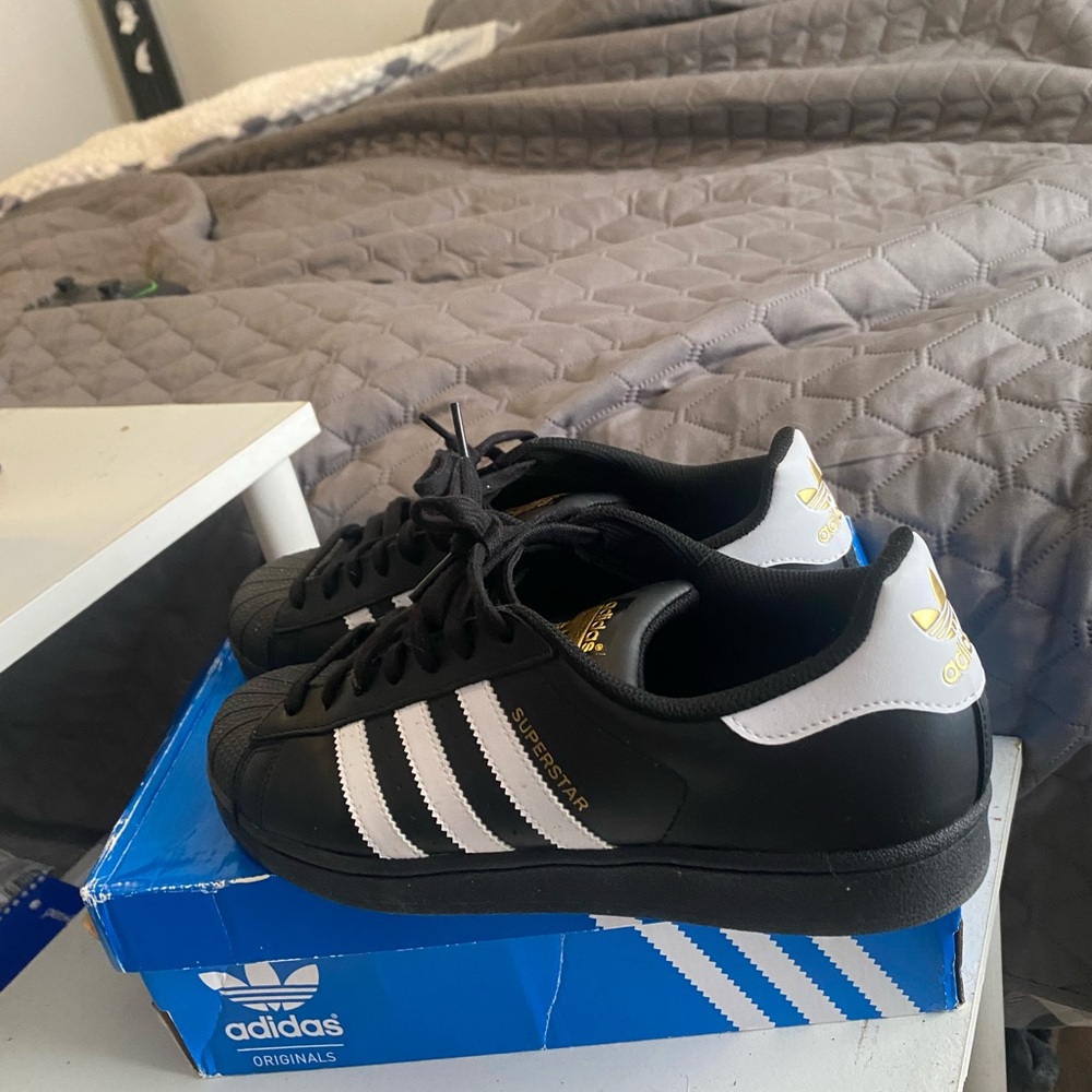 Adidas Superstar